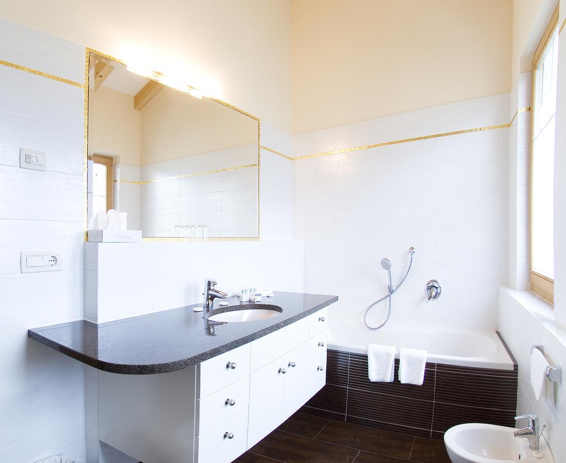 Apartamento Ansitz Waldner Oberwirt Marlengo Exterior foto